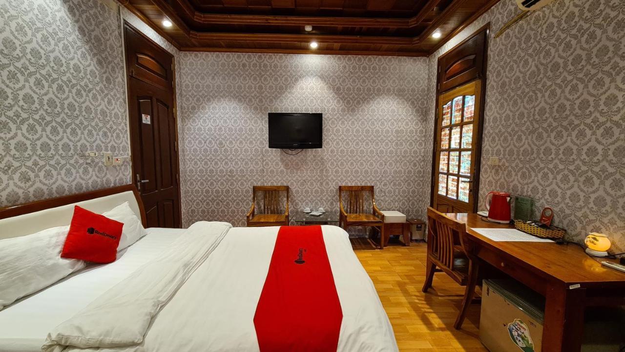 Green Hotel Near Lotte Center Ханой Екстериор снимка